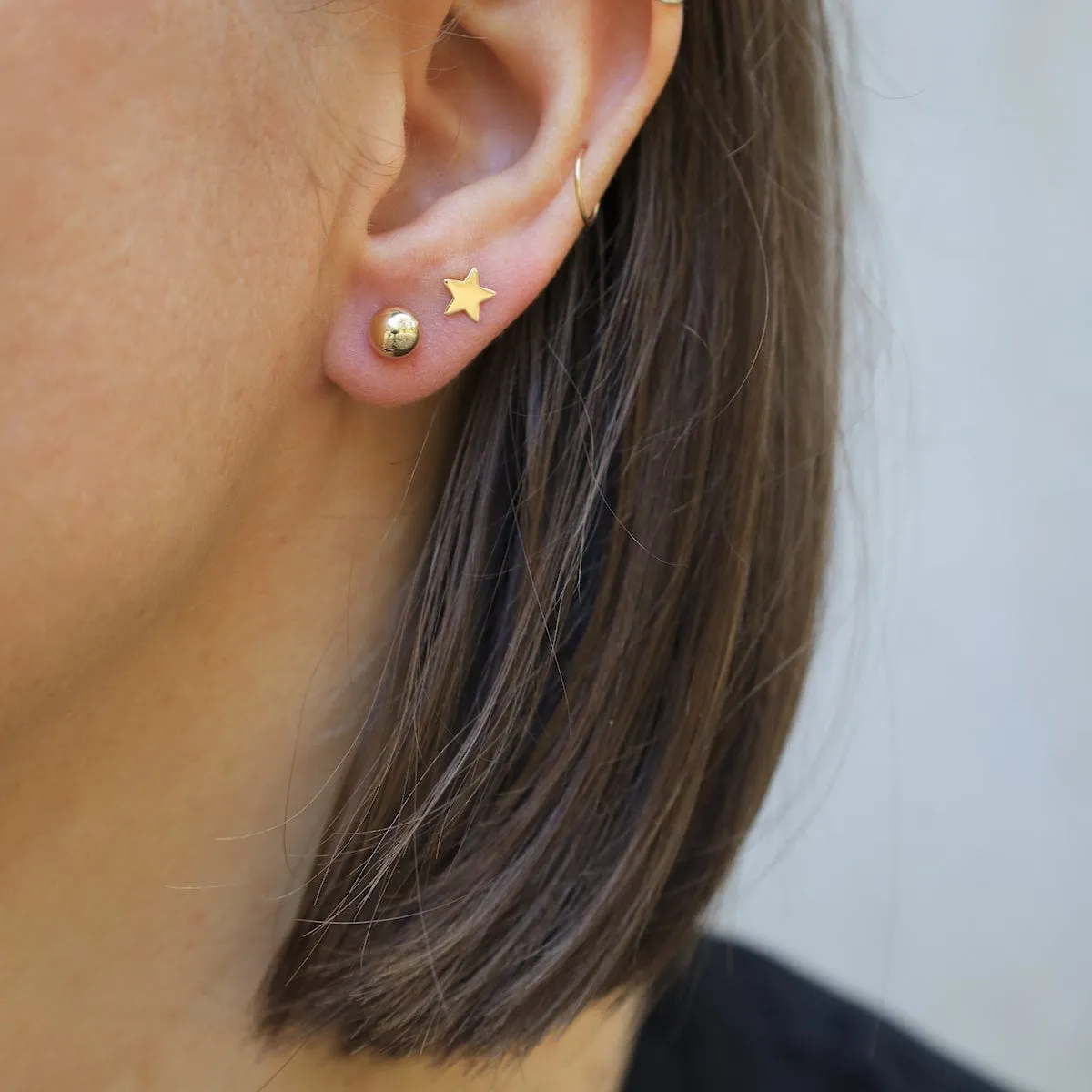 14k Small Star Post Earrings