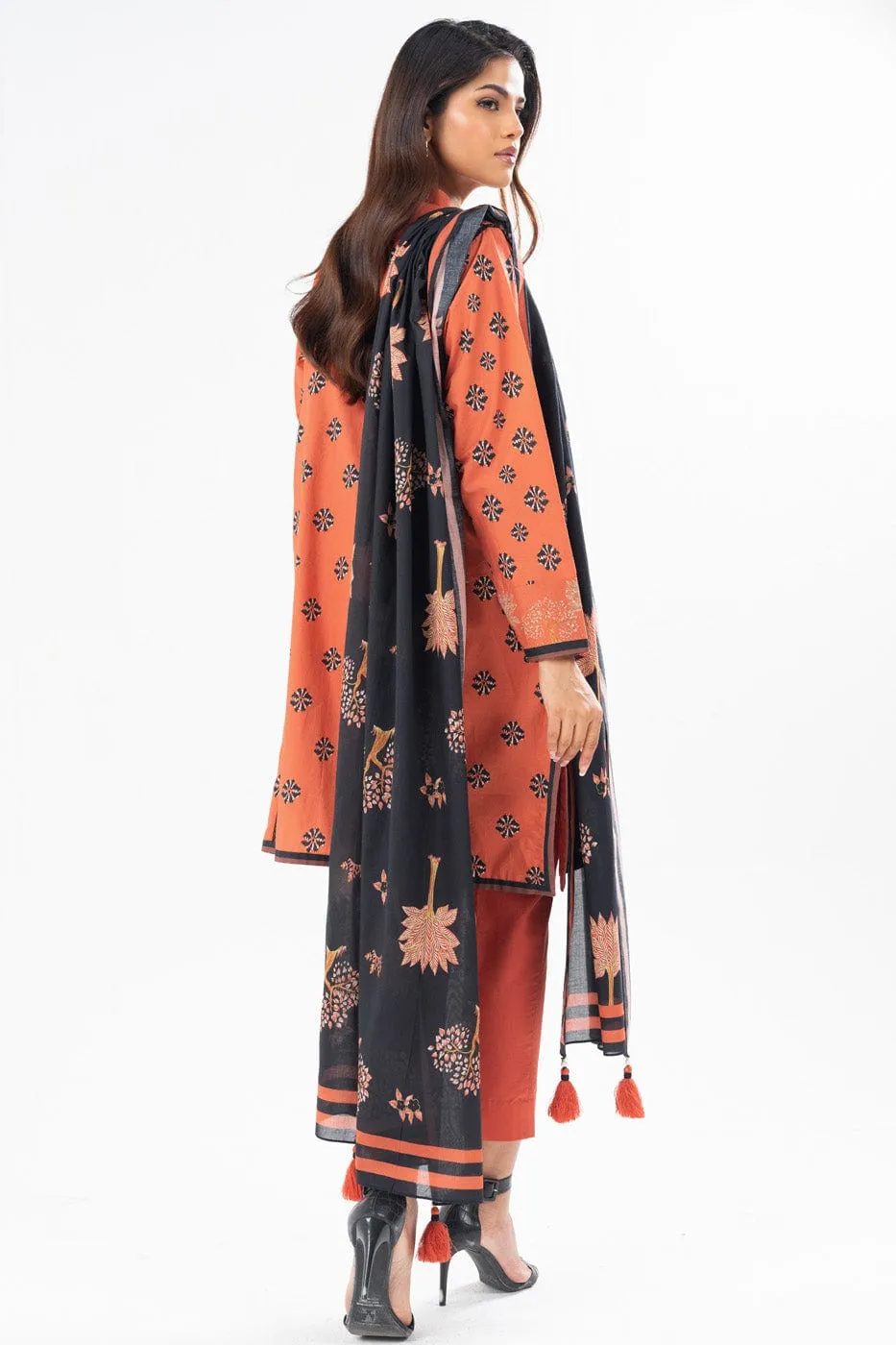 2 Pc Printed Lawn Suit With Printed Lawn Dupatta