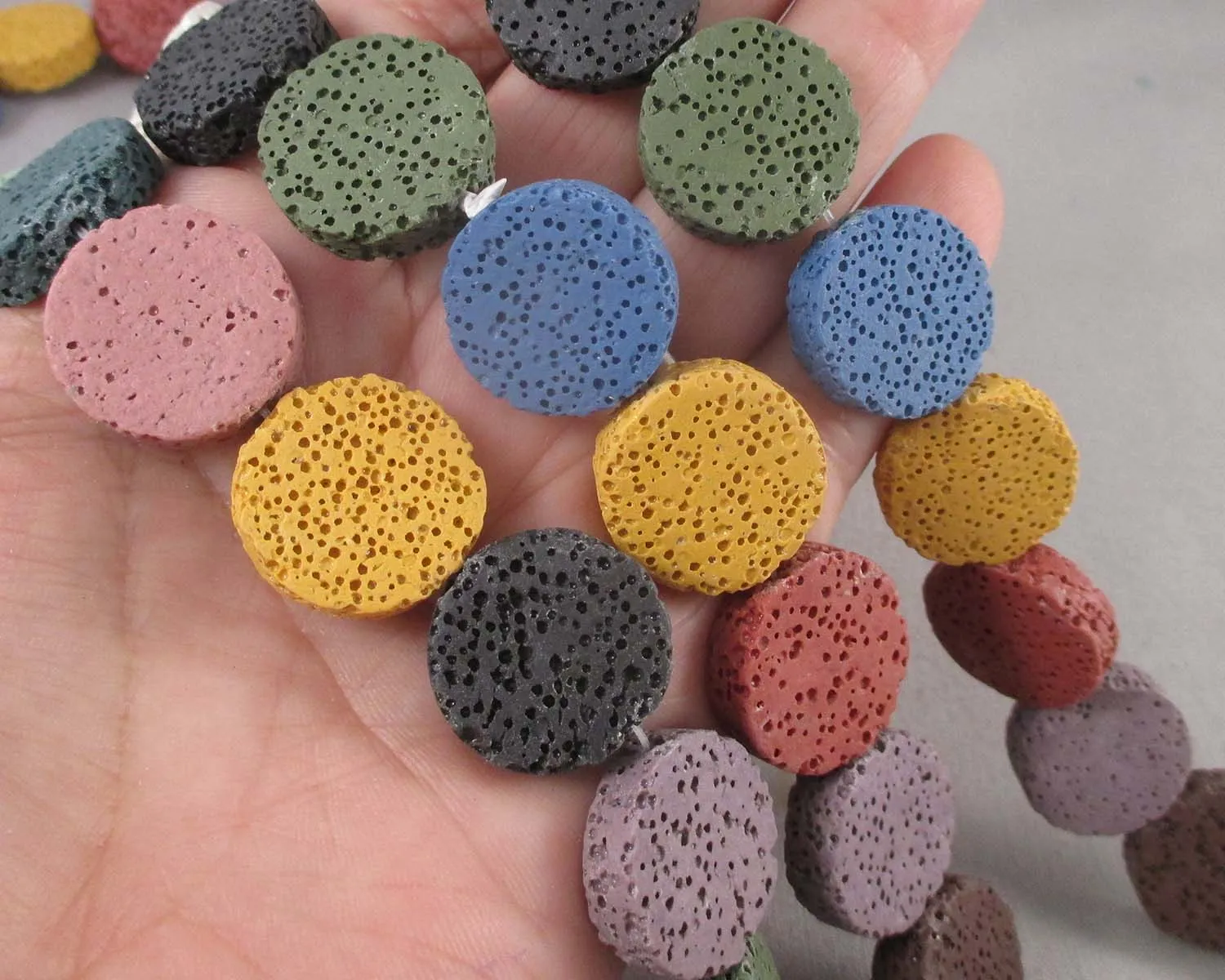 50% OFF!! Rainbow Lava Flat Round Beads 20mm (1718)