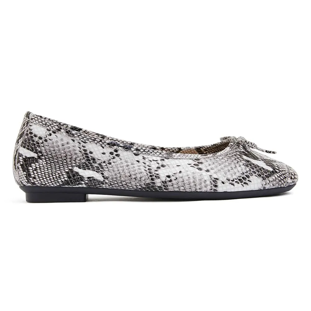 Alexa Flat in Taupe Snake Leather