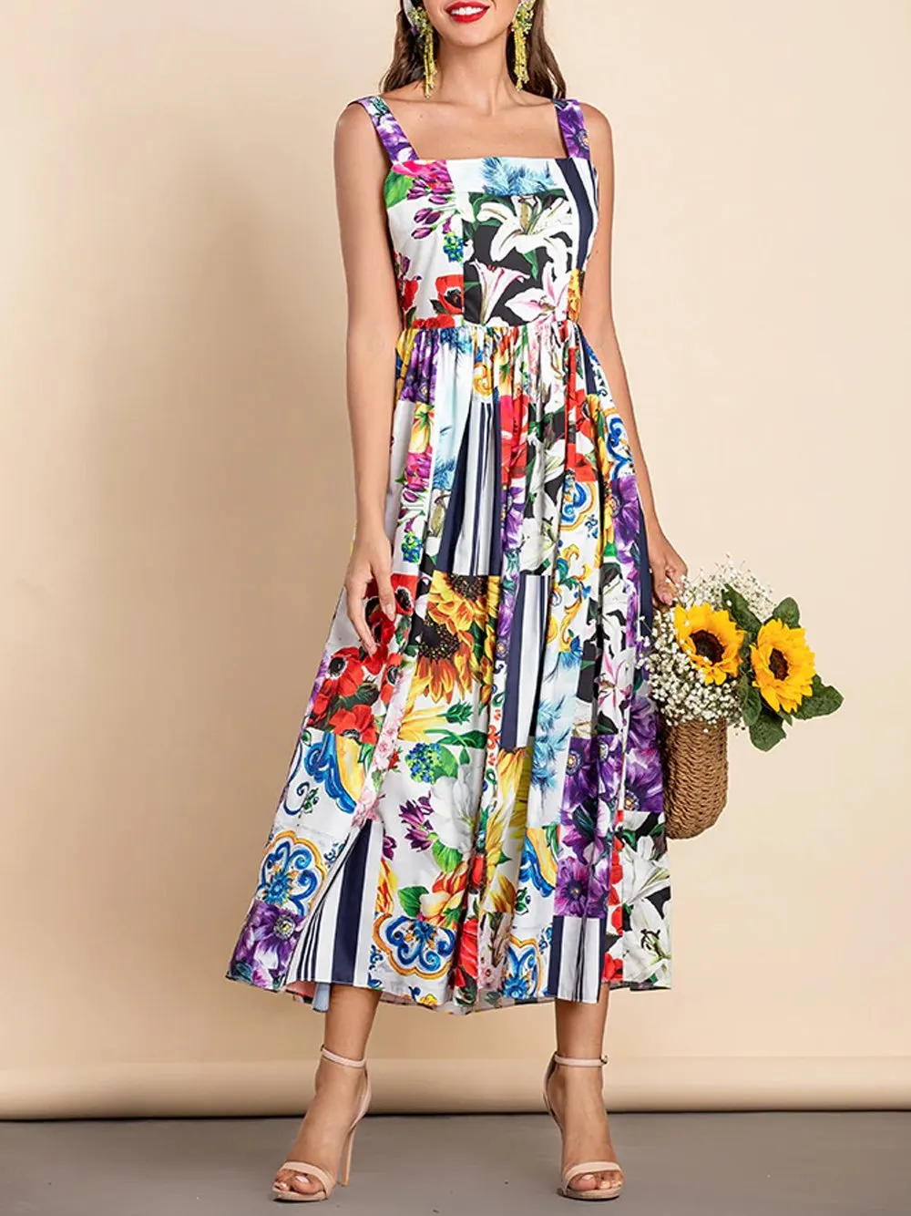 DELLA Floral Maxi Dress