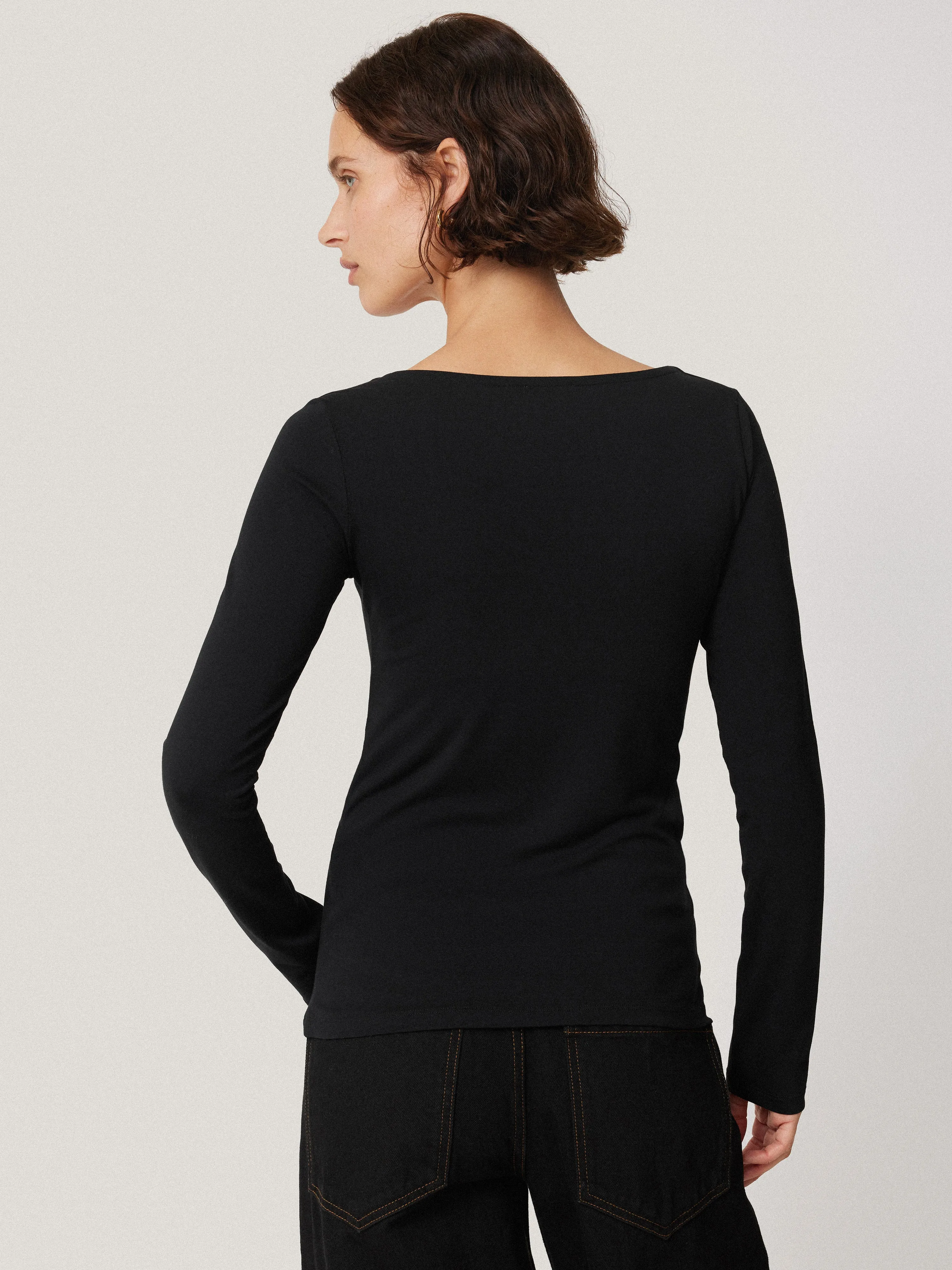 Double Front Ballet Neck Top | Black