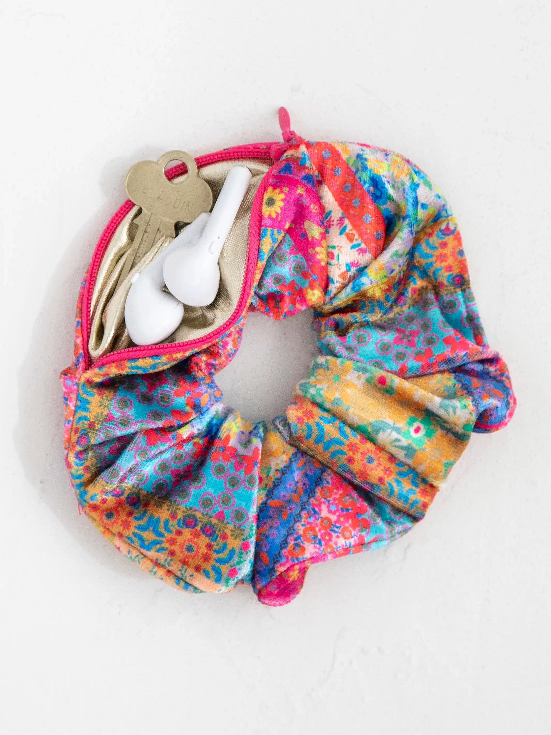 Hideaway Scrunchie - Folk Flower Patchwork