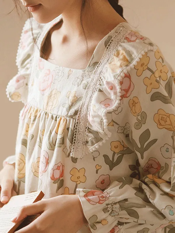 Long Sleeve Lace Trim Printed Nightgown