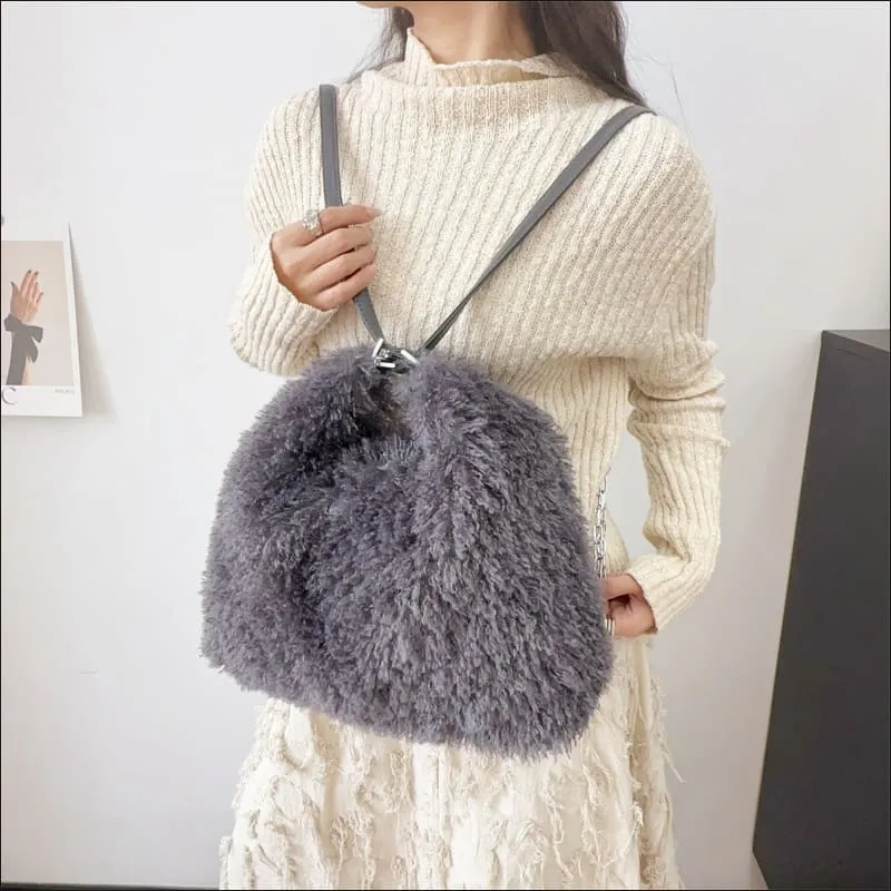 Plush Large Capacity Shoulder Bag for Effortless Style and Practicality