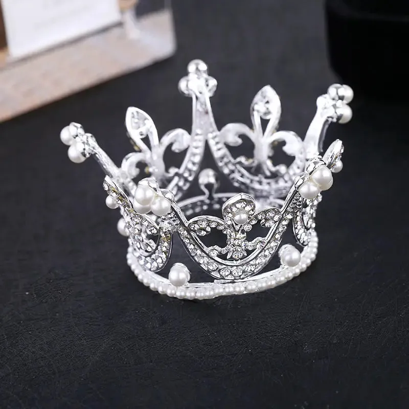 The Acacia Mini Crown