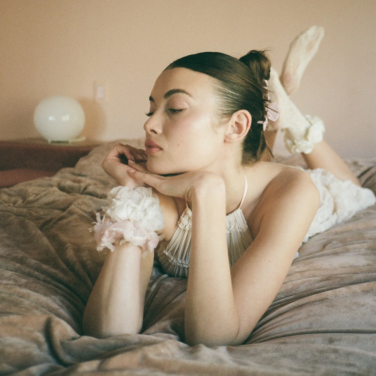 Tutu Scrunchie in Ballet